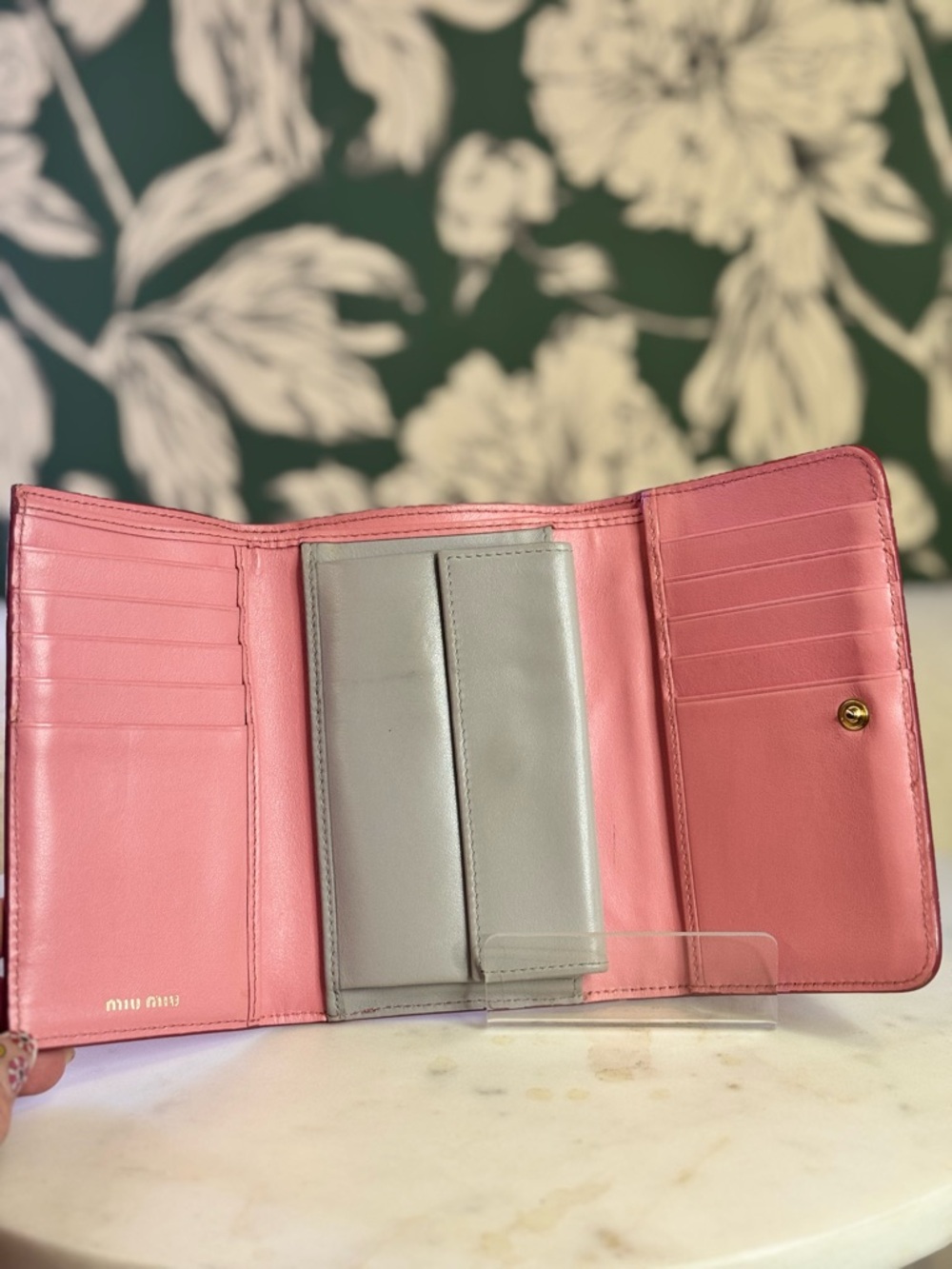 Miu Miu Pink Leather Bow Trifold Wallet EUC - Picture 10 of 13